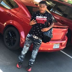 Meet your Posher, Ommio